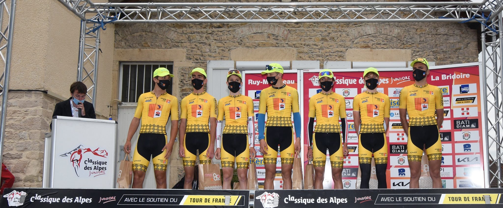 RETOUR EN PHOTOS SUR LA CLASSIQUE DES ALPES JUNIORS le 29 Mai 2021
